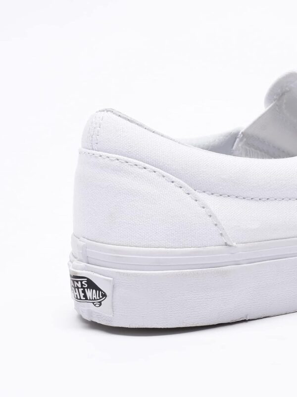 VANS Unisex Classic Slip-On Shoes - Image 6