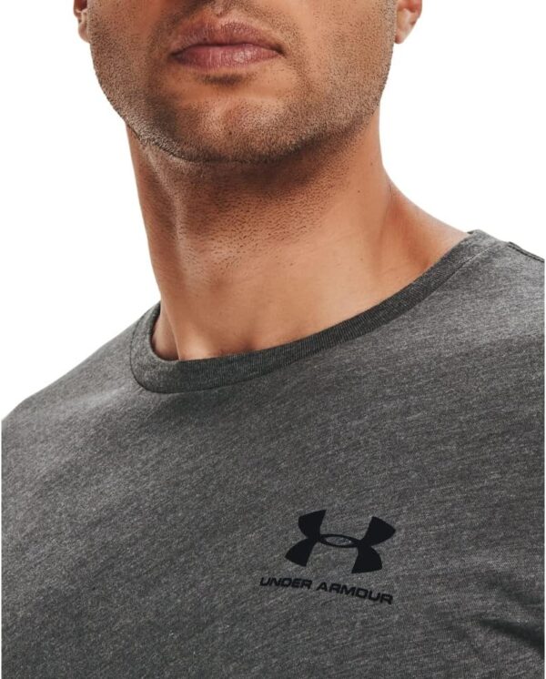 Under Armour Men's Sportstyle Left Chest Short Sleeve T-Shirt - Image 3